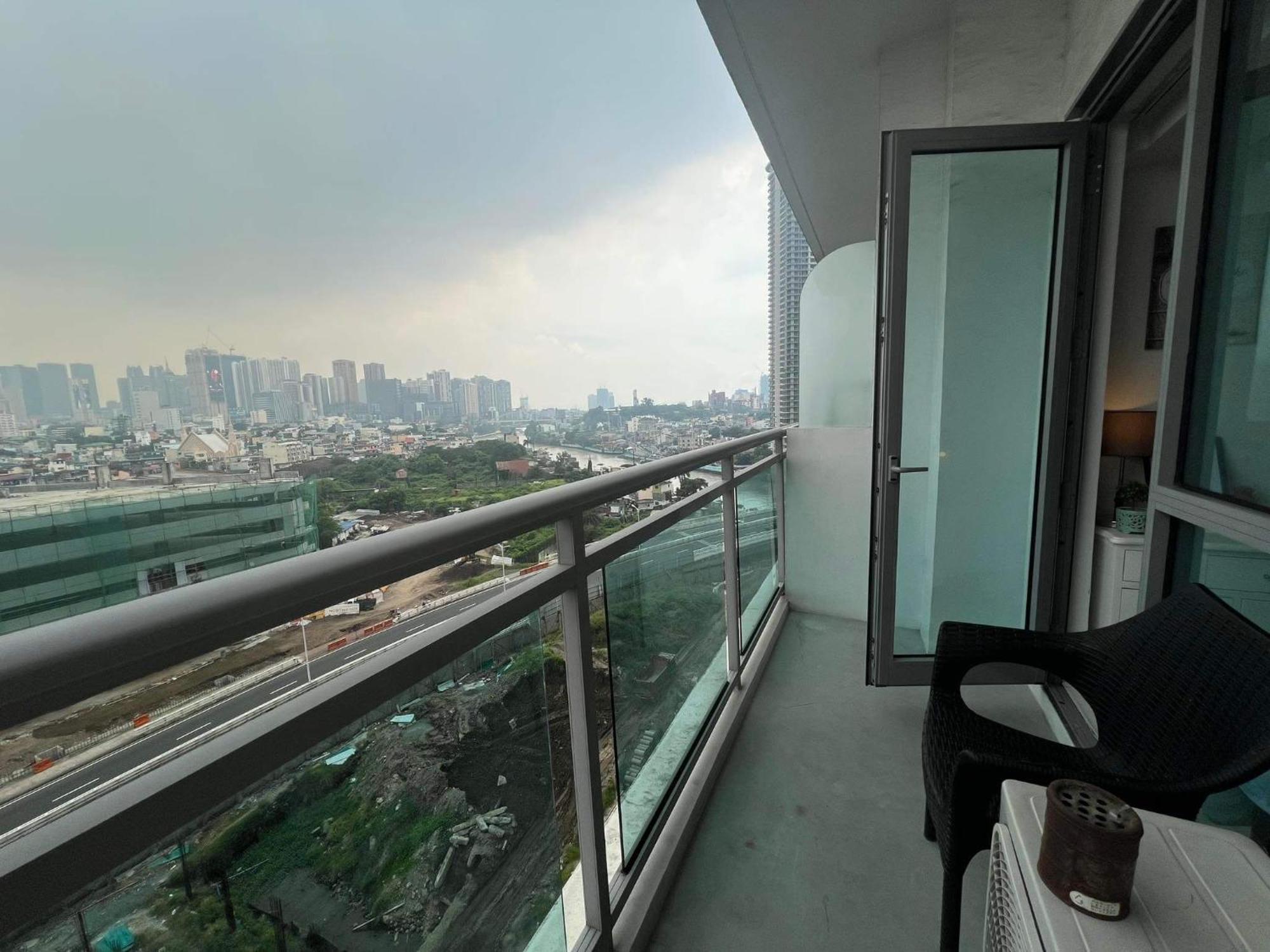 Sakura Apartment Manila Luaran gambar